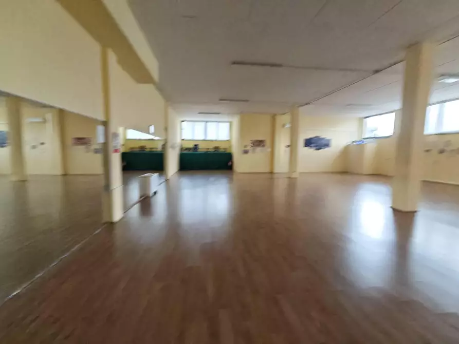 Immagine 11 di Laboratorio in vendita  in VIA gobetti a Arezzo