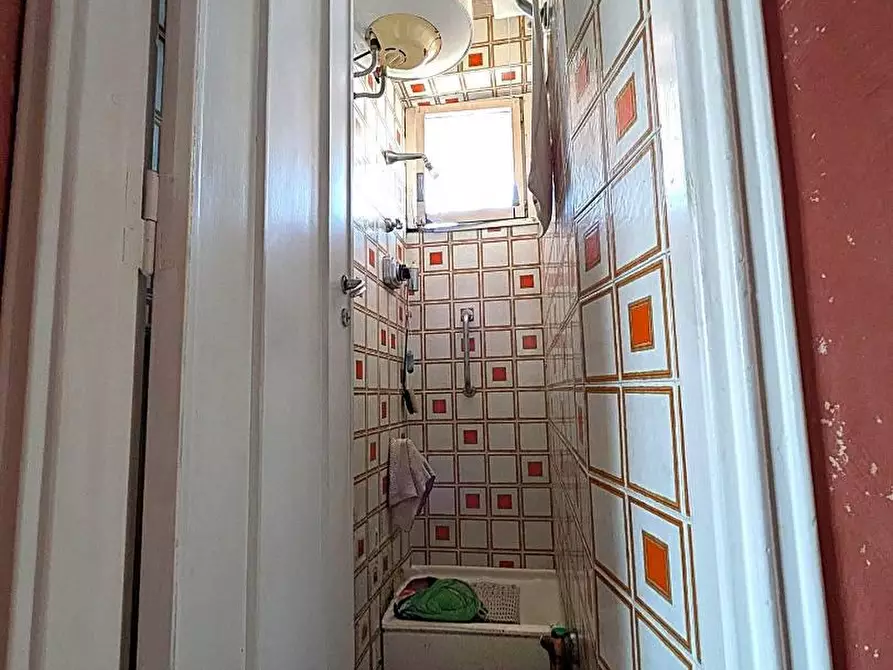 Immagine 15 di Attico in vendita  in VIA medici 117 a Torino