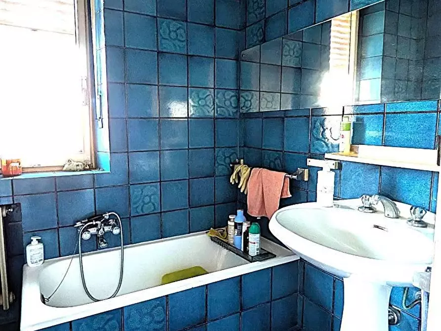 Immagine 17 di Attico in vendita  in VIA medici 117 a Torino