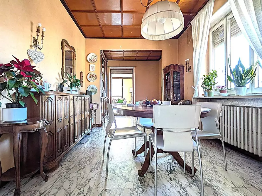 Immagine 4 di Attico in vendita  in VIA medici 117 a Torino