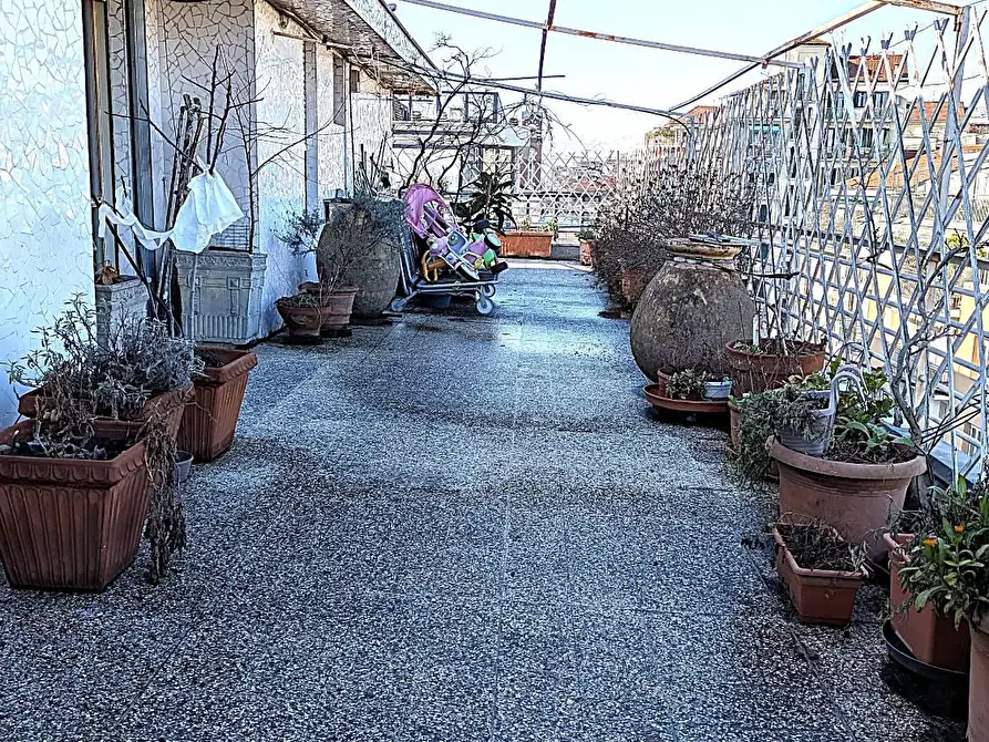 Immagine 2 di Attico in vendita  in VIA medici 117 a Torino