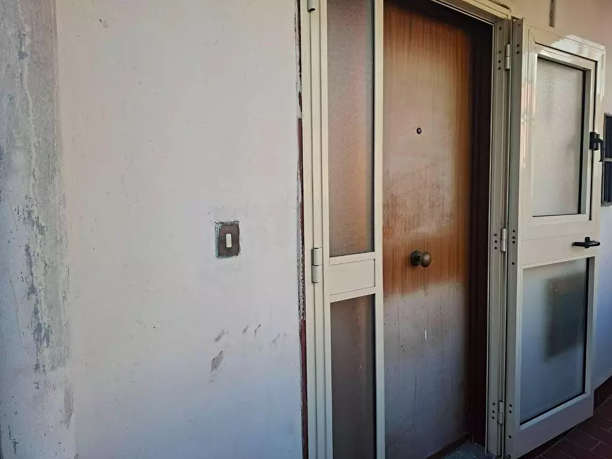 Immagine 11 di Appartamento in vendita  a Torre Annunziata