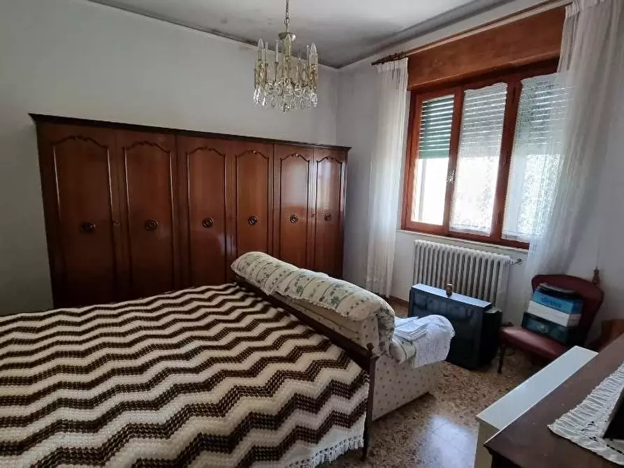 Immagine 6 di Appartamento in vendita  in LOCALITA'montecchio  vesponi a Castiglion Fiorentino