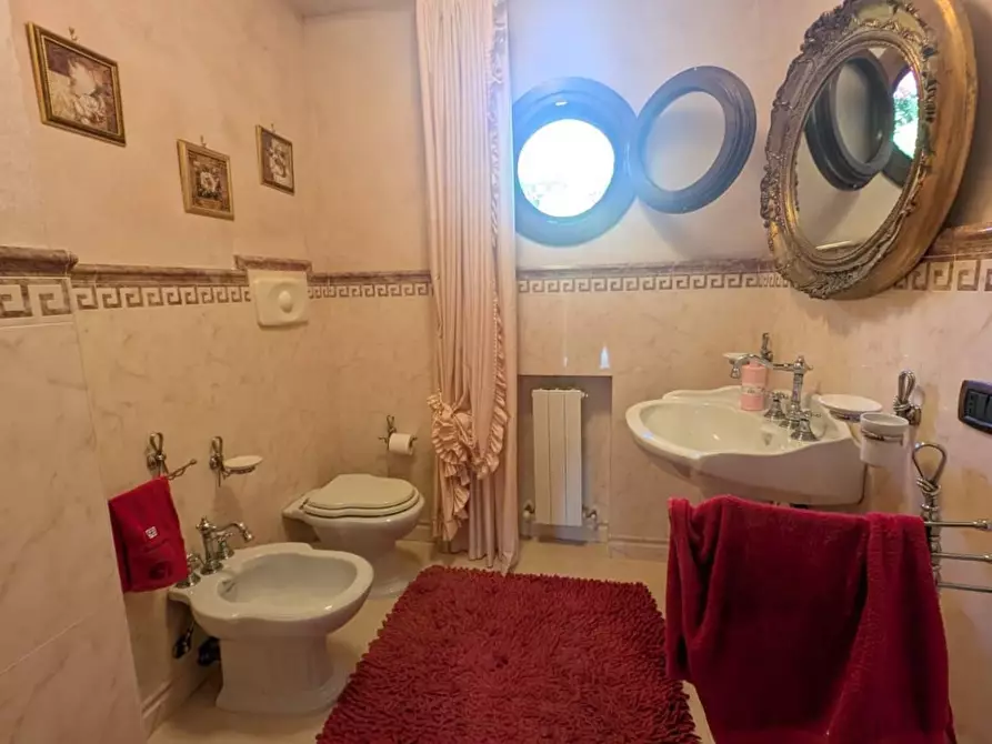 Immagine 13 di Casa bifamiliare in vendita  in VIA naxos 11 a Crotone