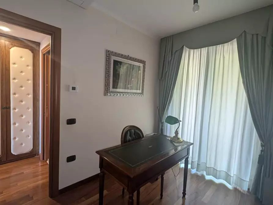 Immagine 17 di Casa bifamiliare in vendita  in VIA naxos 11 a Crotone