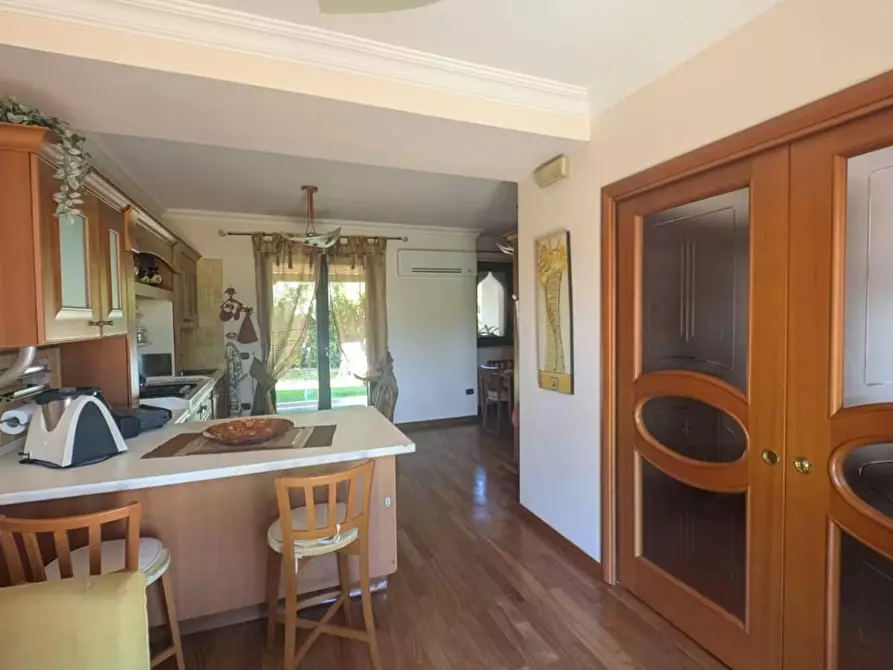 Immagine 9 di Casa bifamiliare in vendita  in VIA naxos 11 a Crotone