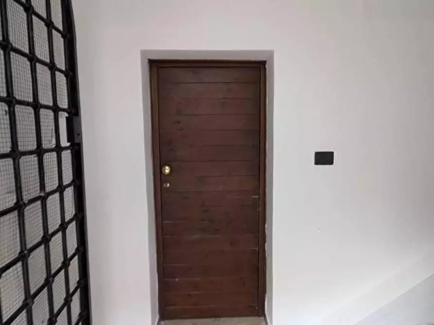 Immagine 11 di Appartamento in vendita  in VIA alcmeone a Crotone