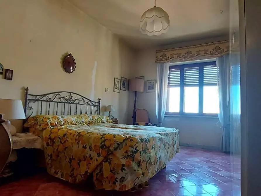 Immagine 10 di Appartamento in vendita  in CORSO vittorio emanuele III a Torre Annunziata