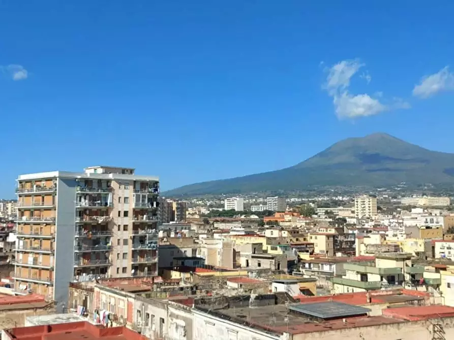 Immagine 13 di Appartamento in vendita  in CORSO vittorio emanuele III a Torre Annunziata