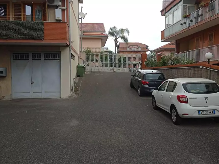 Immagine 10 di Capannone industriale in vendita  in VIA aldo moro a Aci Sant'antonio