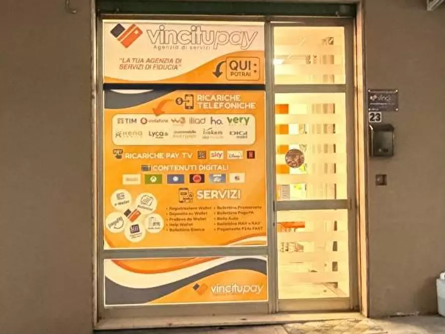 Immagine 2 di Locale commerciale in vendita  in VIA dei mille a Lamezia Terme