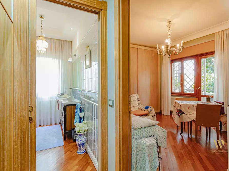 Immagine 12 di Appartamento in vendita  in VIA amantea 74 a Roma