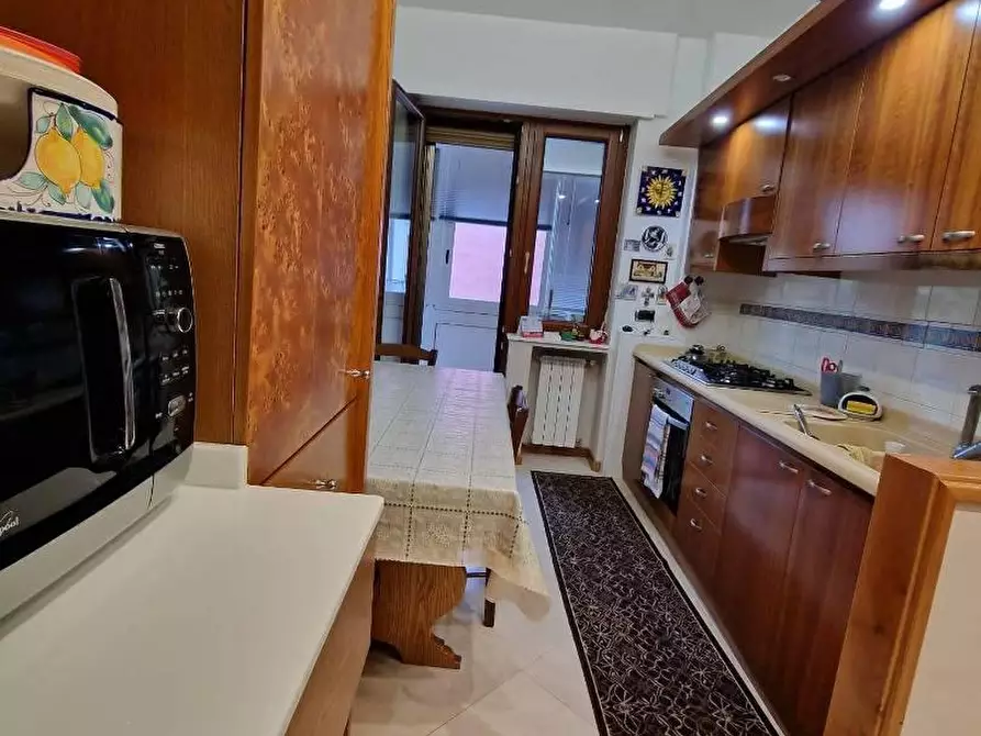 Immagine 7 di Appartamento in vendita  in VIA vesuvio a Torre Annunziata