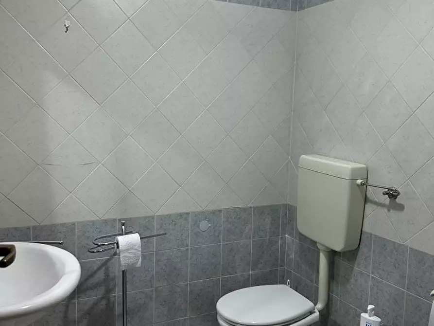 Immagine 4 di Appartamento in vendita  in VIALE himera 3 a Campofelice Di Roccella