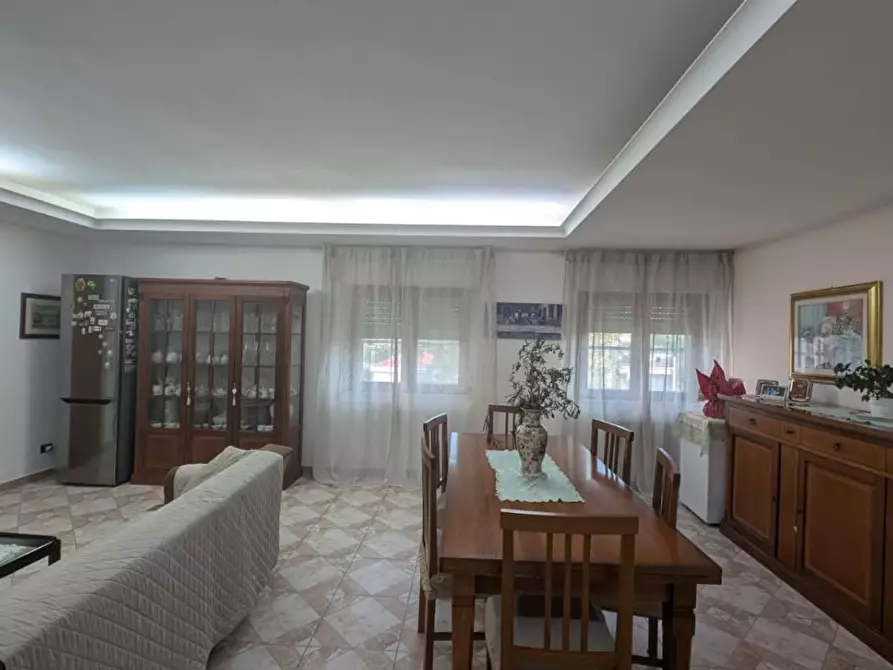 Immagine 14 di Appartamento in vendita  in VIA pergolesi 9 a Crotone