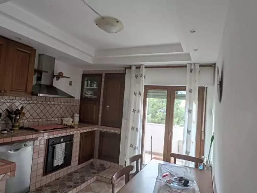 Immagine 9 di Appartamento in vendita  in VIA pergolesi 9 a Crotone