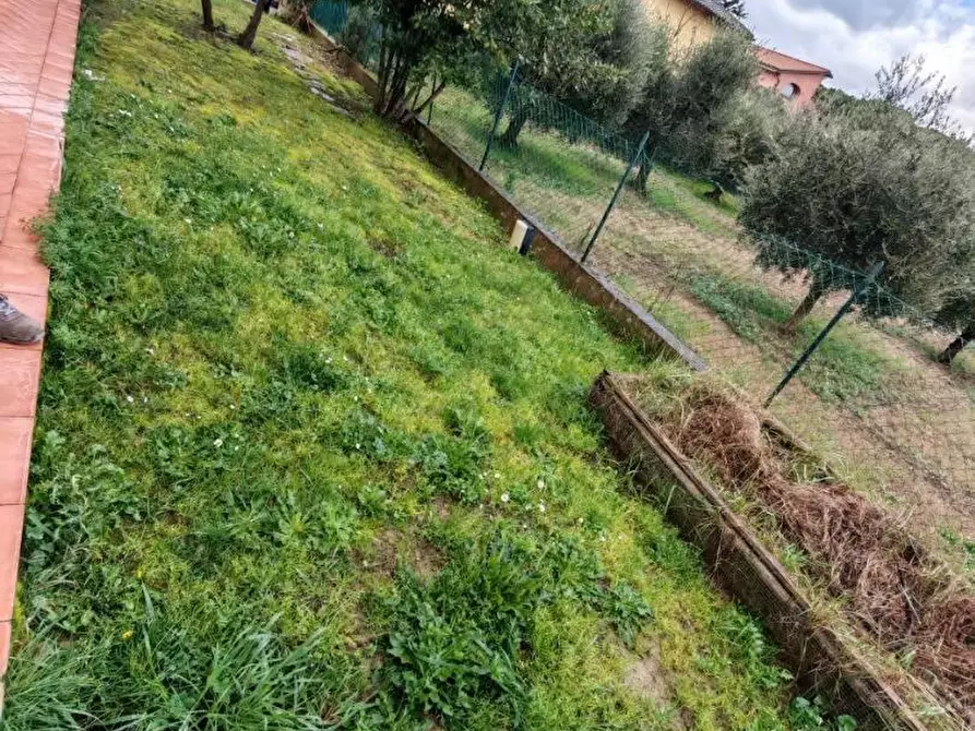 Immagine 13 di Casa bifamiliare in vendita  in VIA nazionale a Castiglione Del Lago