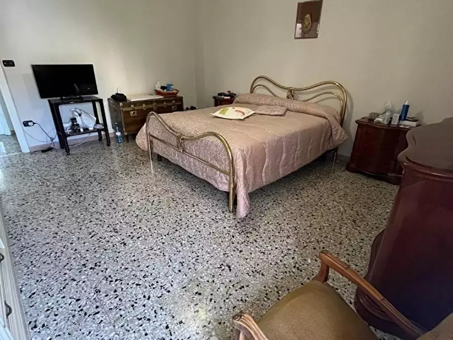 Immagine 11 di Appartamento in vendita  in PIAZZA dante 5 a Catanzaro