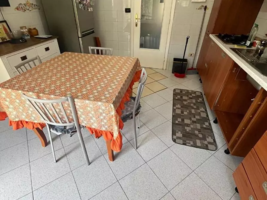 Immagine 12 di Appartamento in vendita  in PIAZZA dante 5 a Catanzaro