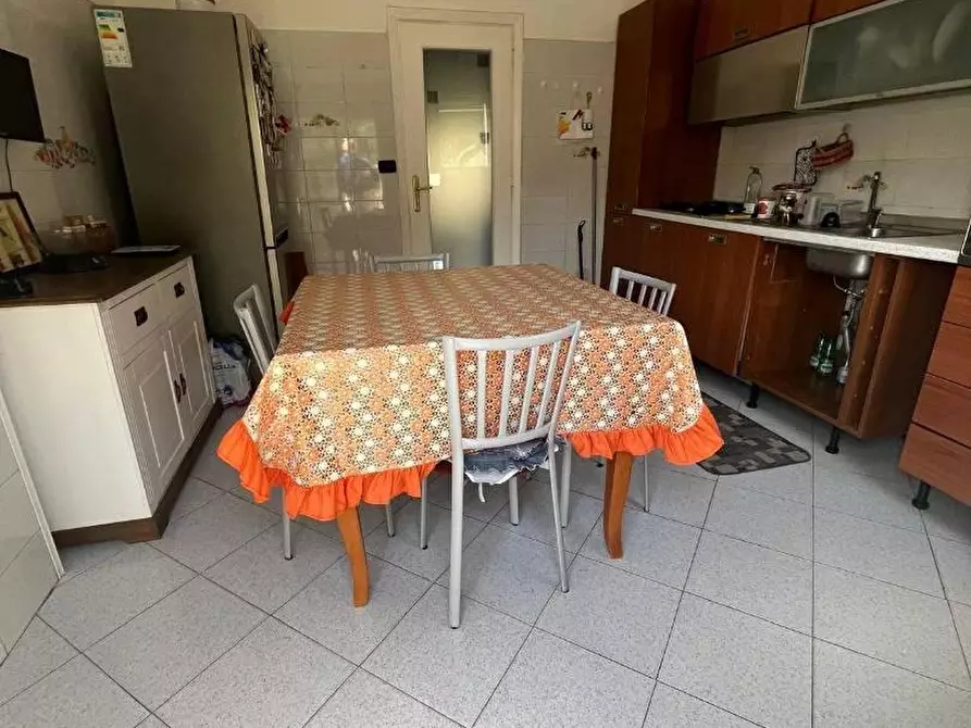 Immagine 6 di Appartamento in vendita  in PIAZZA dante 5 a Catanzaro