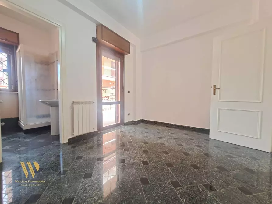 Immagine 8 di Appartamento in vendita  in VIA ciro marina 21 a Roma