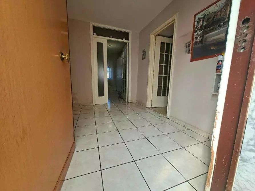 Immagine 1 di Appartamento in vendita  in CORSO garibaldi a Torre Annunziata