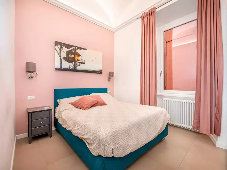 Immagine 5 di Appartamento in vendita  in VIA labicana a Roma