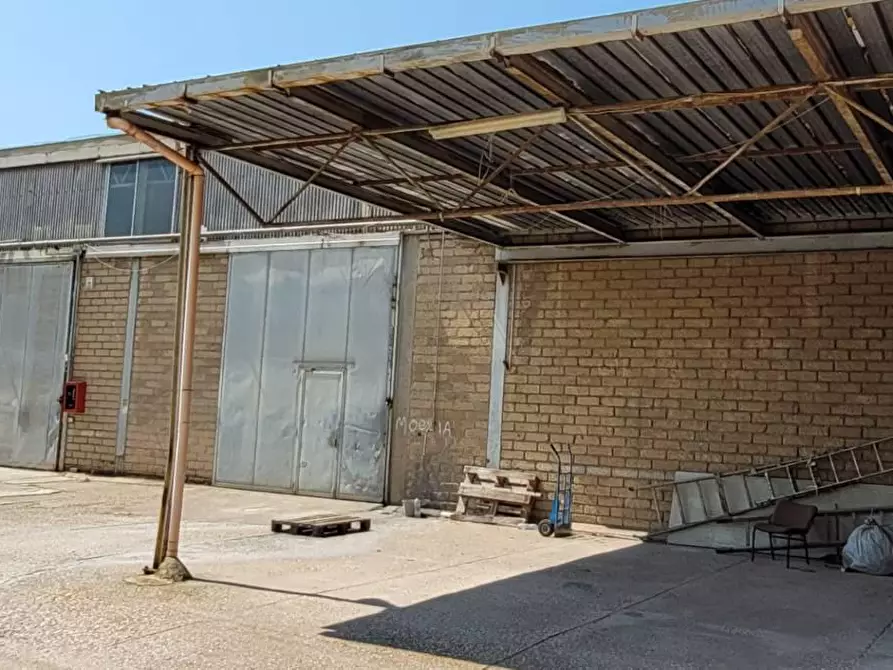 Immagine 11 di Capannone industriale in vendita  in VIA luigi enauidi 5 a Roma