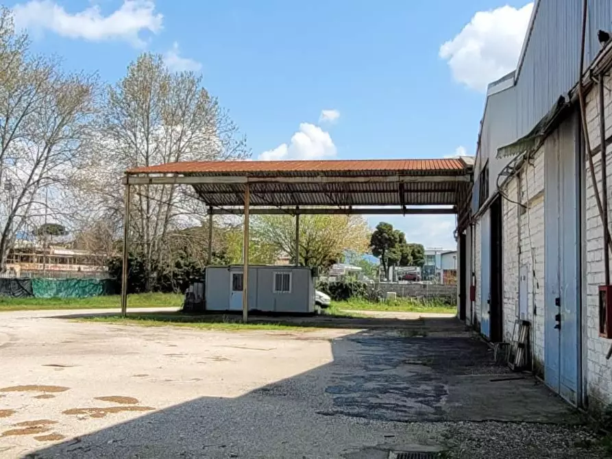 Immagine 18 di Capannone industriale in vendita  in VIA luigi enauidi 5 a Roma