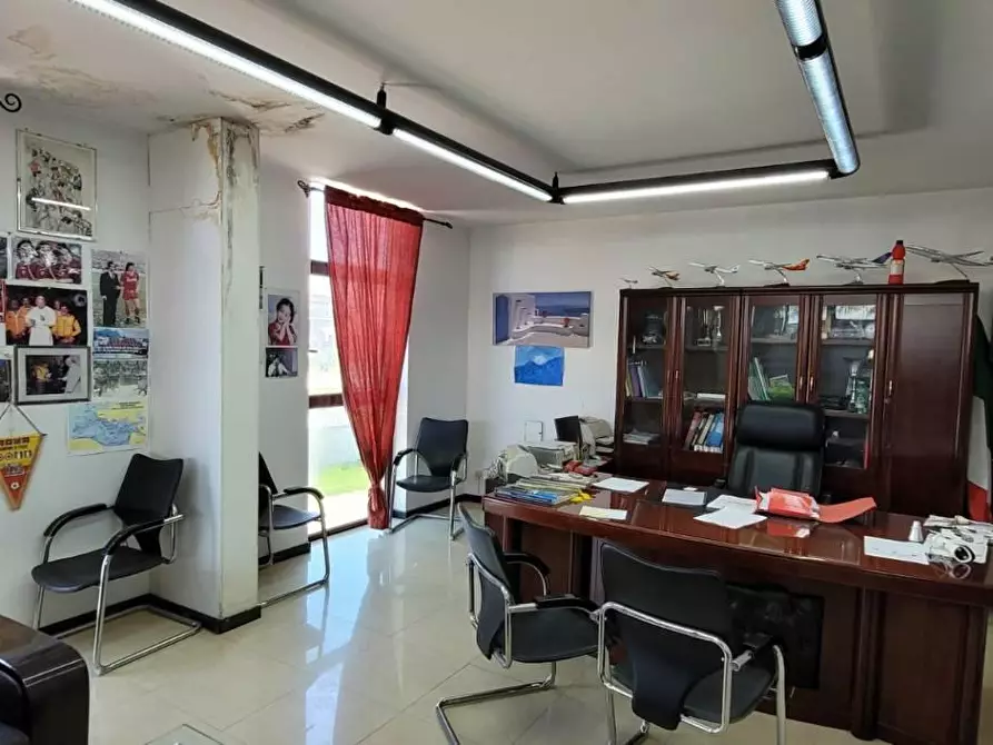 Immagine 5 di Capannone industriale in vendita  in VIA luigi enauidi 5 a Roma