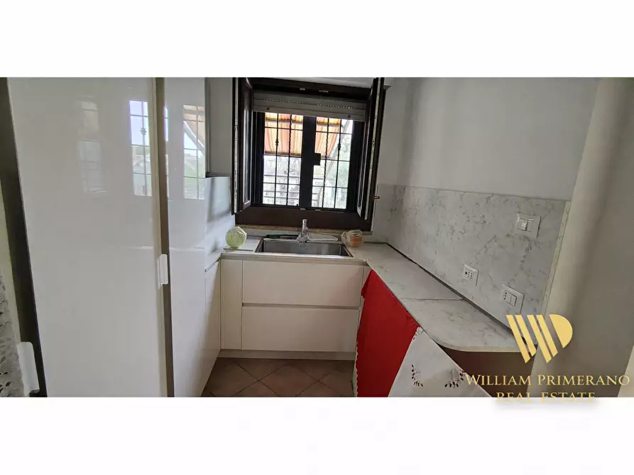 Immagine 9 di Appartamento in vendita  in VIA publio  de  tommasi 19 a Roma