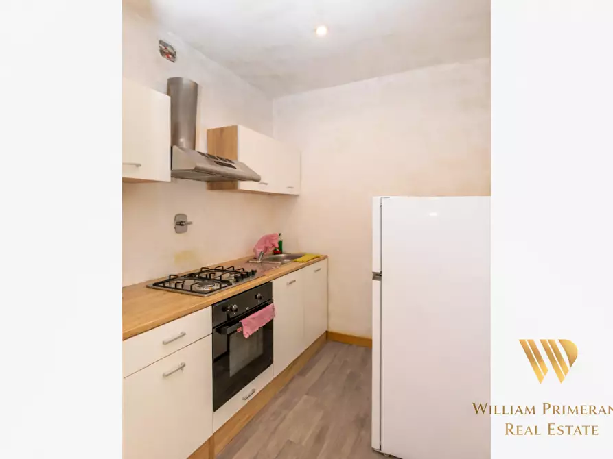 Immagine 3 di Appartamento in vendita  in VIA fara  sabina a Roma