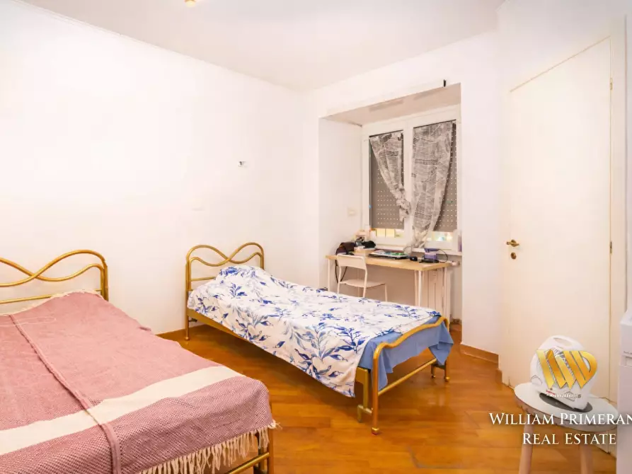 Immagine 6 di Appartamento in vendita  in VIA fara  sabina a Roma