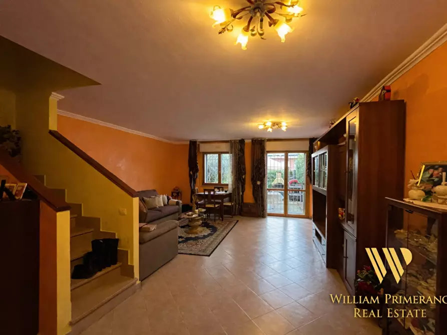 Immagine 5 di Villetta a schiera in vendita  in VIA ernesto  balducci 10 a Roma