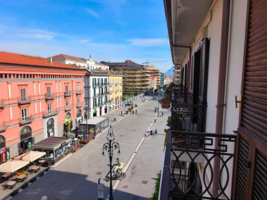 Immagine 1 di Appartamento in vendita  in CORSO vittorio  emanuele 359 a Avellino
