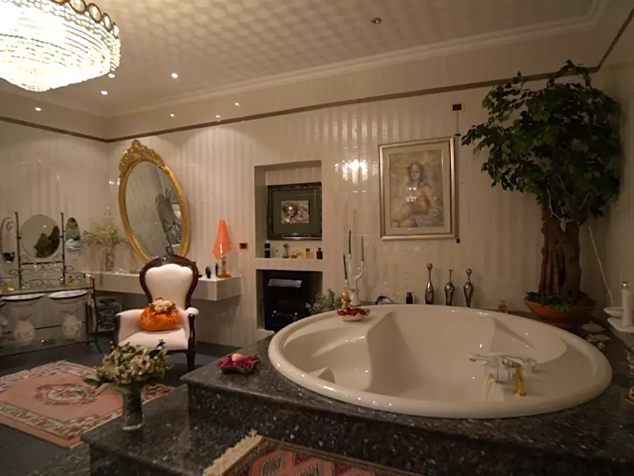 Immagine 28 di Villa in vendita  in VIA sei carpini 1 a Crotone