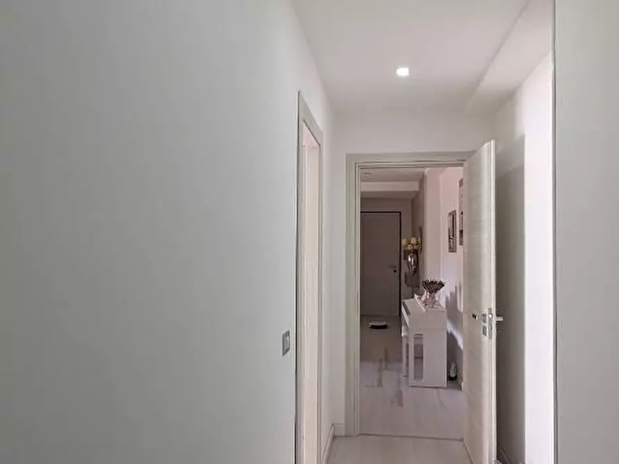 Immagine 1 di Appartamento in vendita  in VIA nazione unite 29 a Crotone