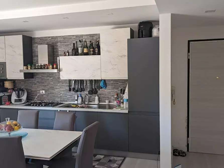 Immagine 4 di Appartamento in vendita  in VIA nazione unite 29 a Crotone