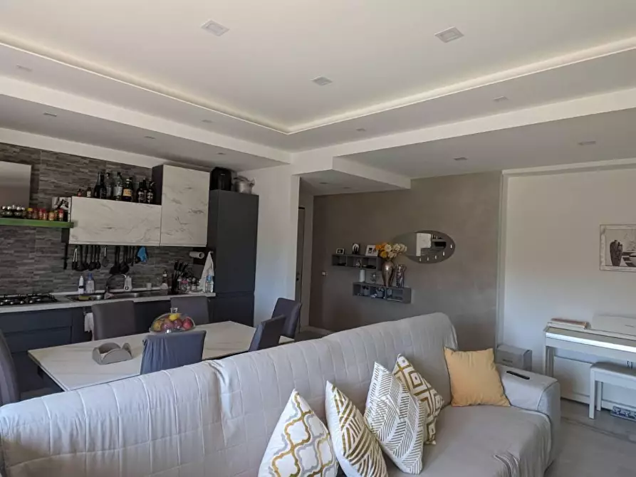 Immagine 9 di Appartamento in vendita  in VIA nazione unite 29 a Crotone