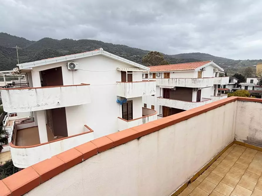 Immagine 2 di Appartamento in vendita  a Falerna