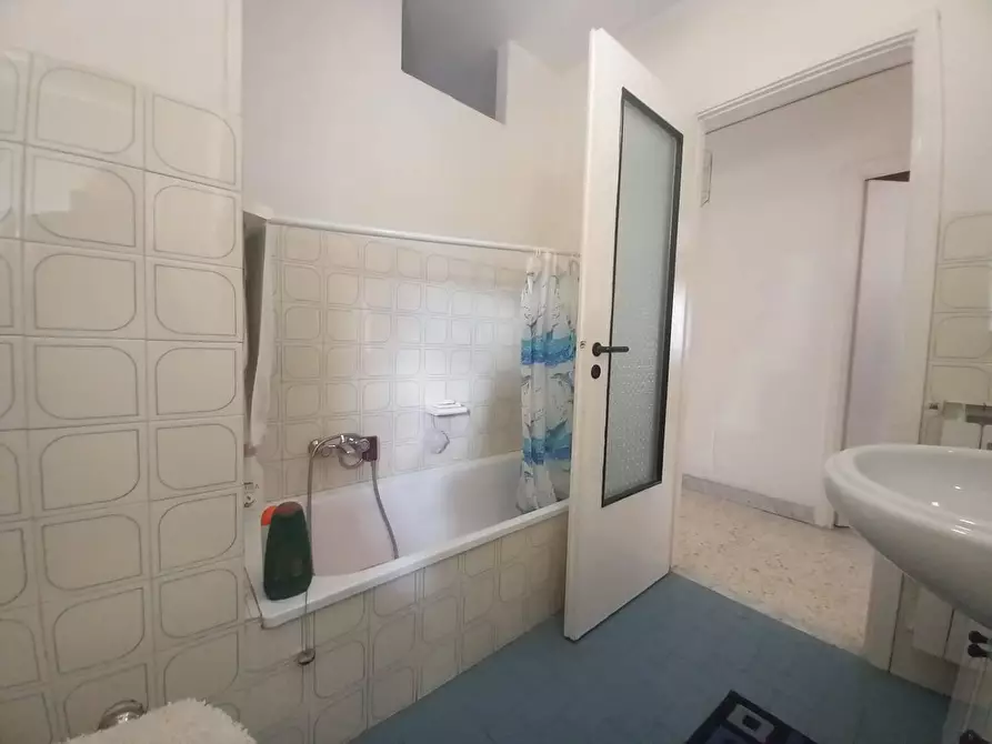 Immagine 10 di Appartamento in vendita  in VIA giorgio amendola a Villaricca