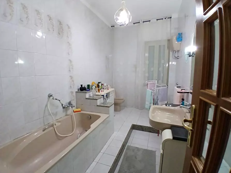 Immagine 20 di Appartamento in vendita  in VIA leonardo  da vinci a Calvizzano