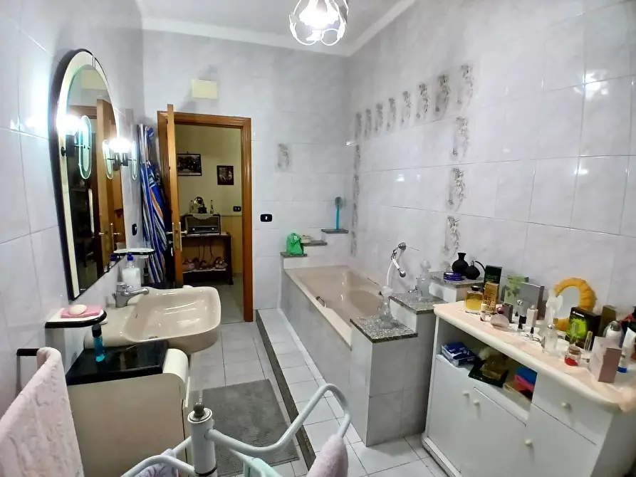 Immagine 21 di Appartamento in vendita  in VIA leonardo  da vinci a Calvizzano