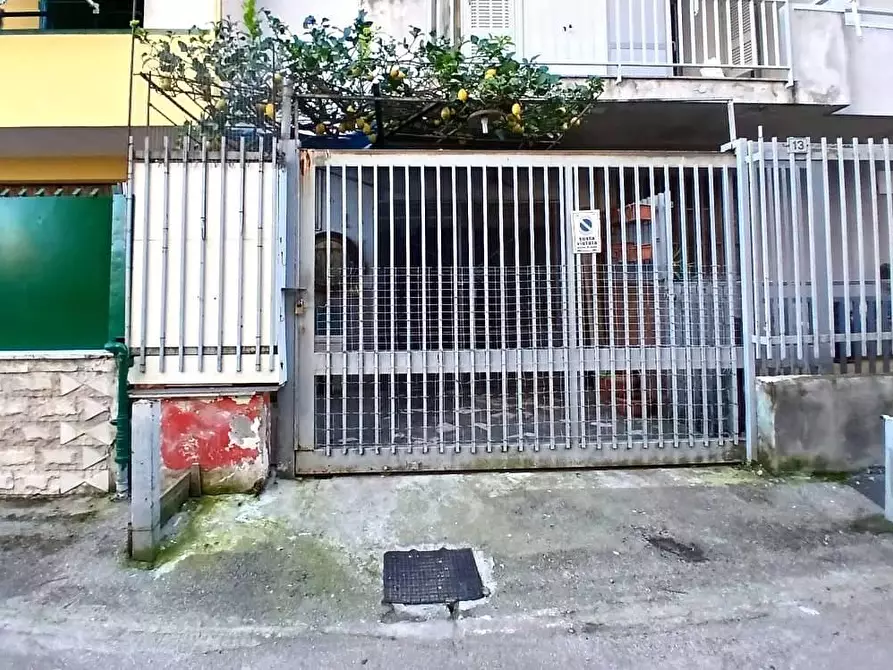 Immagine 29 di Appartamento in vendita  in VIA leonardo  da vinci a Calvizzano