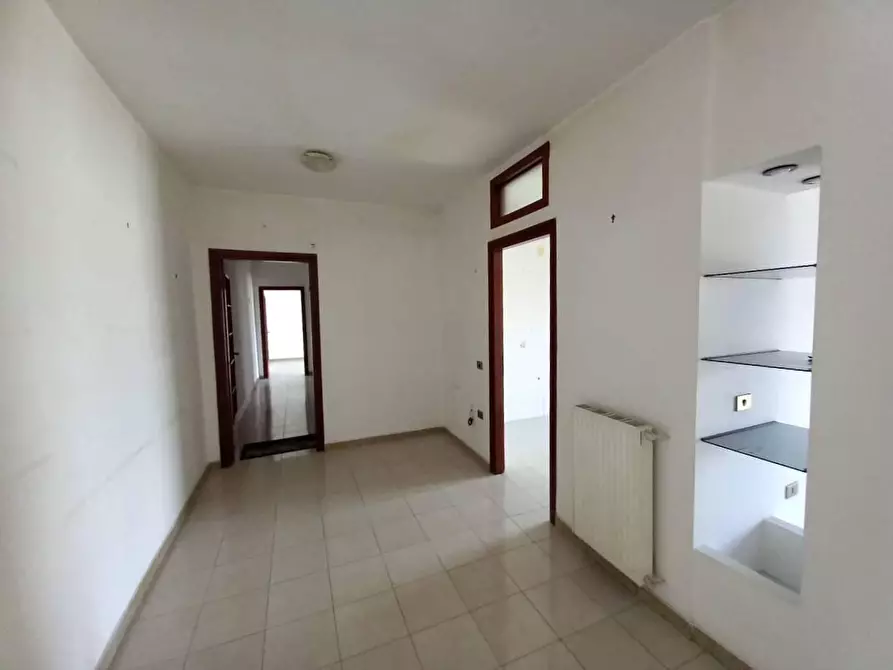 Immagine 9 di Appartamento in vendita  in VIA napoli a Villaricca