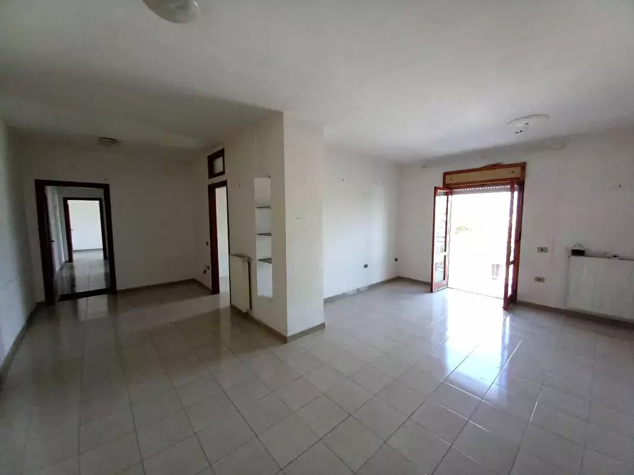 Immagine 6 di Appartamento in vendita  in VIA napoli a Villaricca