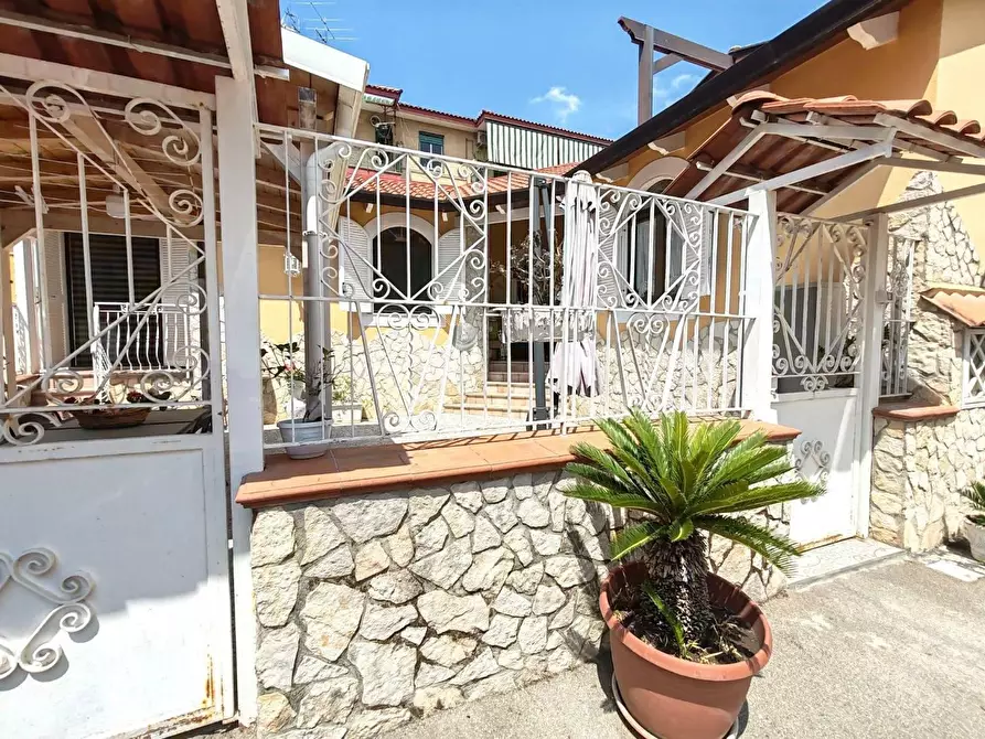 Immagine 2 di Appartamento in vendita  in CORSO giacomo matteotti a Villaricca