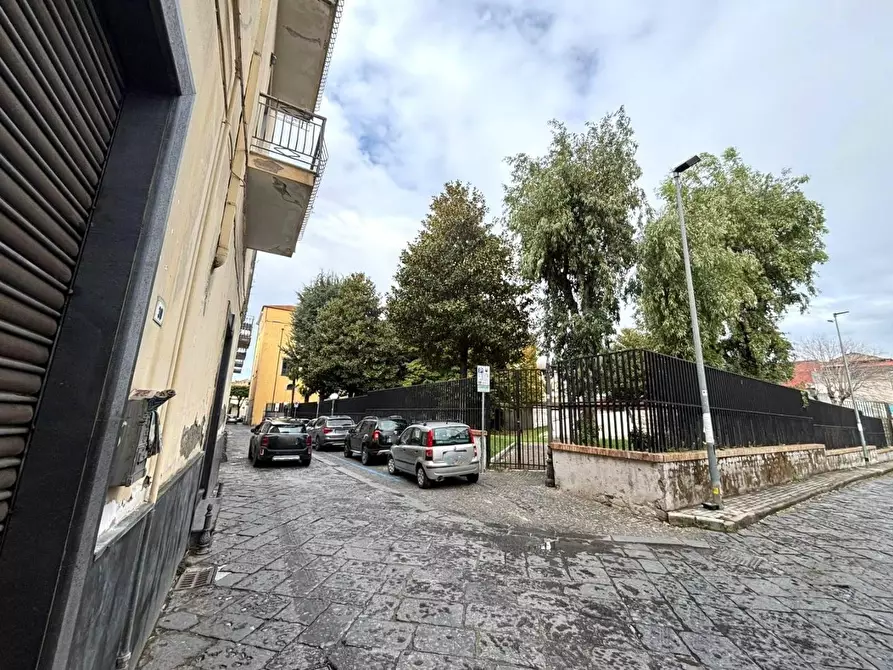 Immagine 3 di Locale commerciale in vendita  in VIA orologio a Villaricca