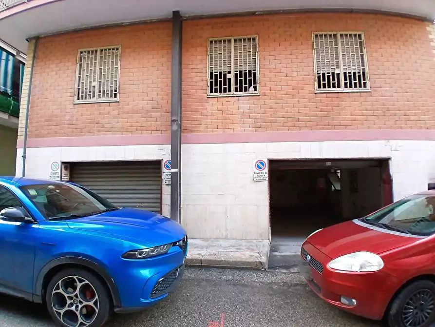 Immagine 2 di Magazzino in vendita  in VIA goffredo mameli a Qualiano