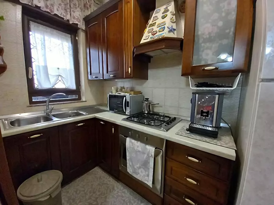 Immagine 12 di Casa bifamiliare in vendita  in CORSO italia a Villaricca